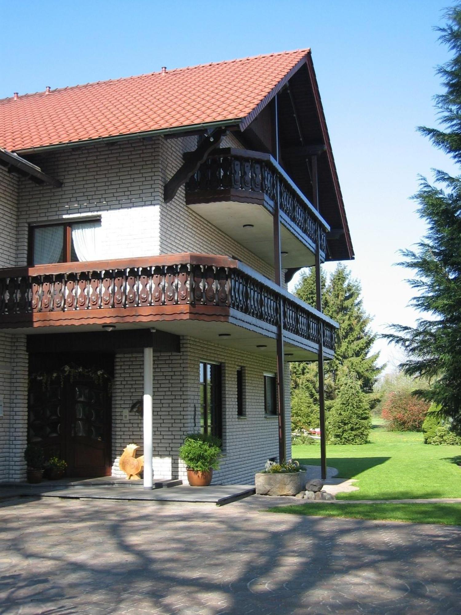 Hövelhof Landhaus Hotel Goeke מראה חיצוני תמונה