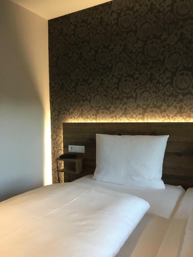 Hövelhof Landhaus Hotel Goeke מראה חיצוני תמונה