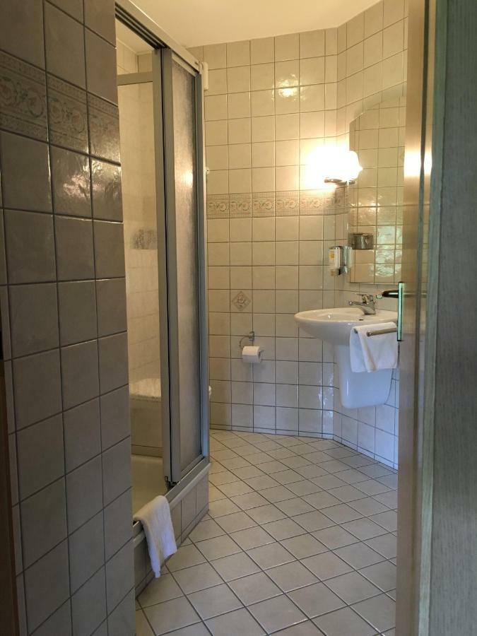 Hövelhof Landhaus Hotel Goeke מראה חיצוני תמונה